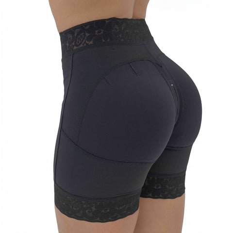 Butt-Lifting Shorts with Front Hooks & Strong Compression