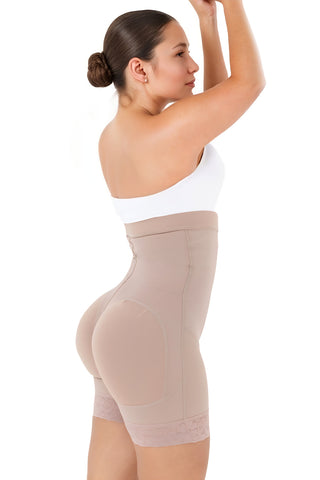 High-Waist Shorts with Front Hooks & Strong Compression